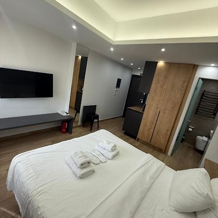 Xclusive Athens Suites ภายนอก รูปภาพ