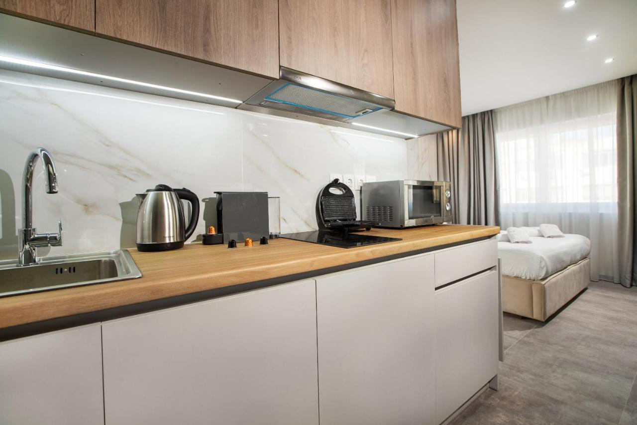 Xclusive Athens Suites ภายนอก รูปภาพ